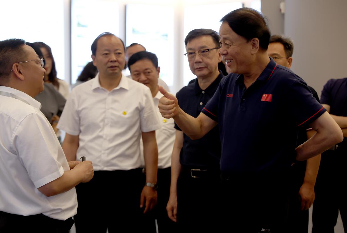 心系九三，情真意切(图1)